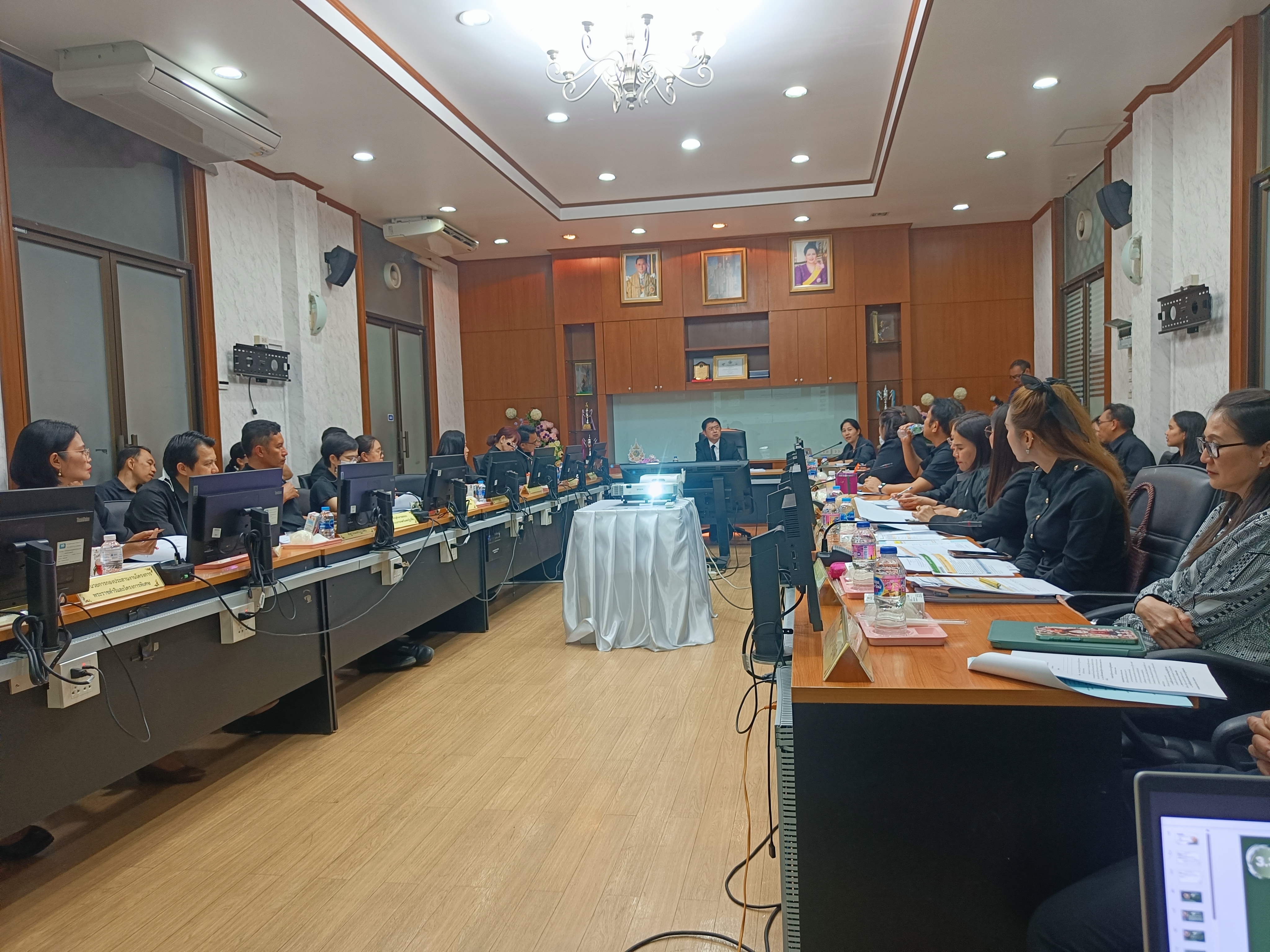 title - ประชุมคณะทำงานกำหนดตัวชี้วัด กำกับและติดตามผลการถ่ายทอดตัวชี้วัดระดับองค์กรสู่ระดับหน่วยงาน (Cascading) ของสำนักงานการปฏิรูปที่ดินเพื่อเกษตรกรรม (ส.ป.ก.) ครั้งที่ 1/2568 